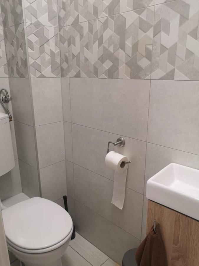 Relax Beach Apartman Hajduszoboszlo Exterior foto